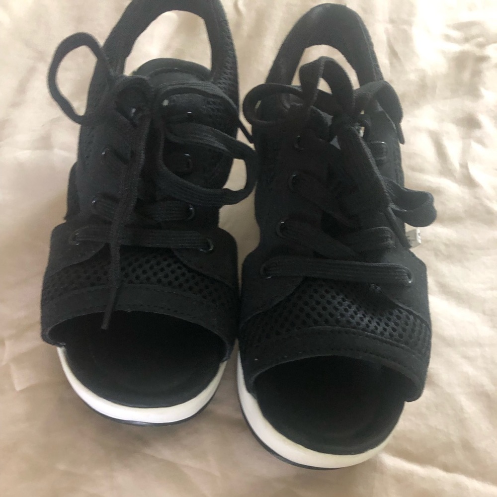 Cute Lace up Wedge Sandal